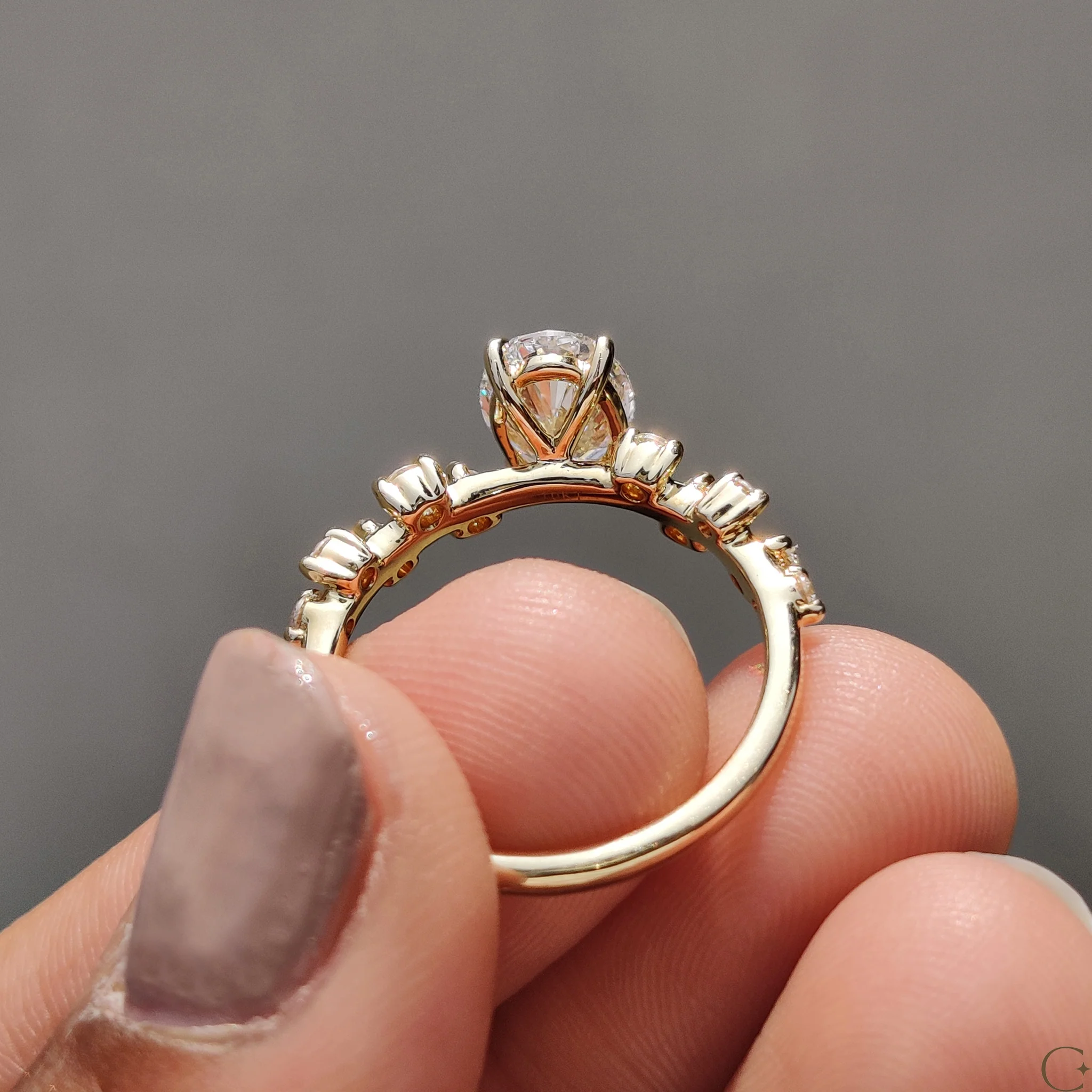 Oval Shape Engagement Ring with Zig Zag Band in Gold - Image 9