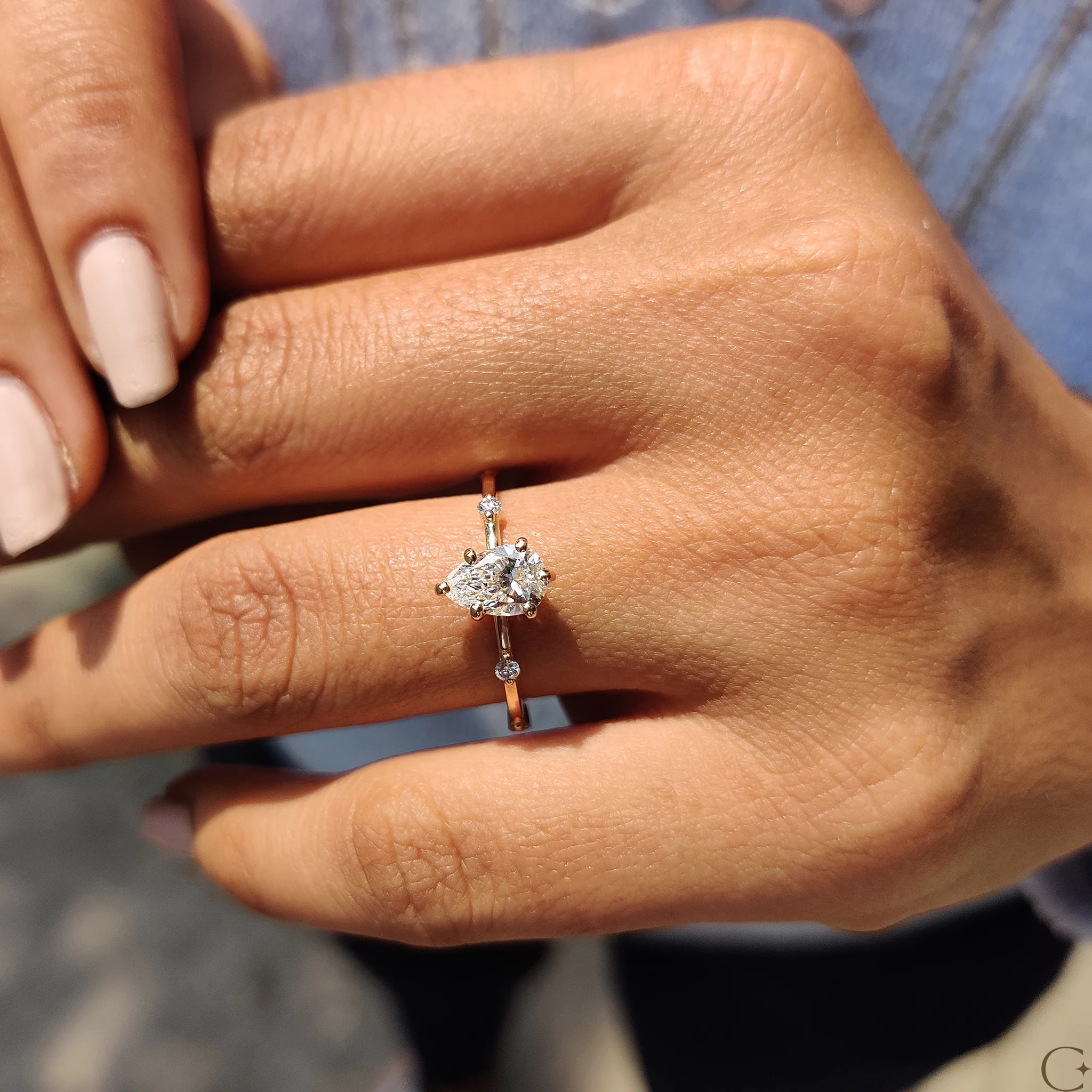Pear Cut Diamond Ring With Distance Pave Setting - Image 5