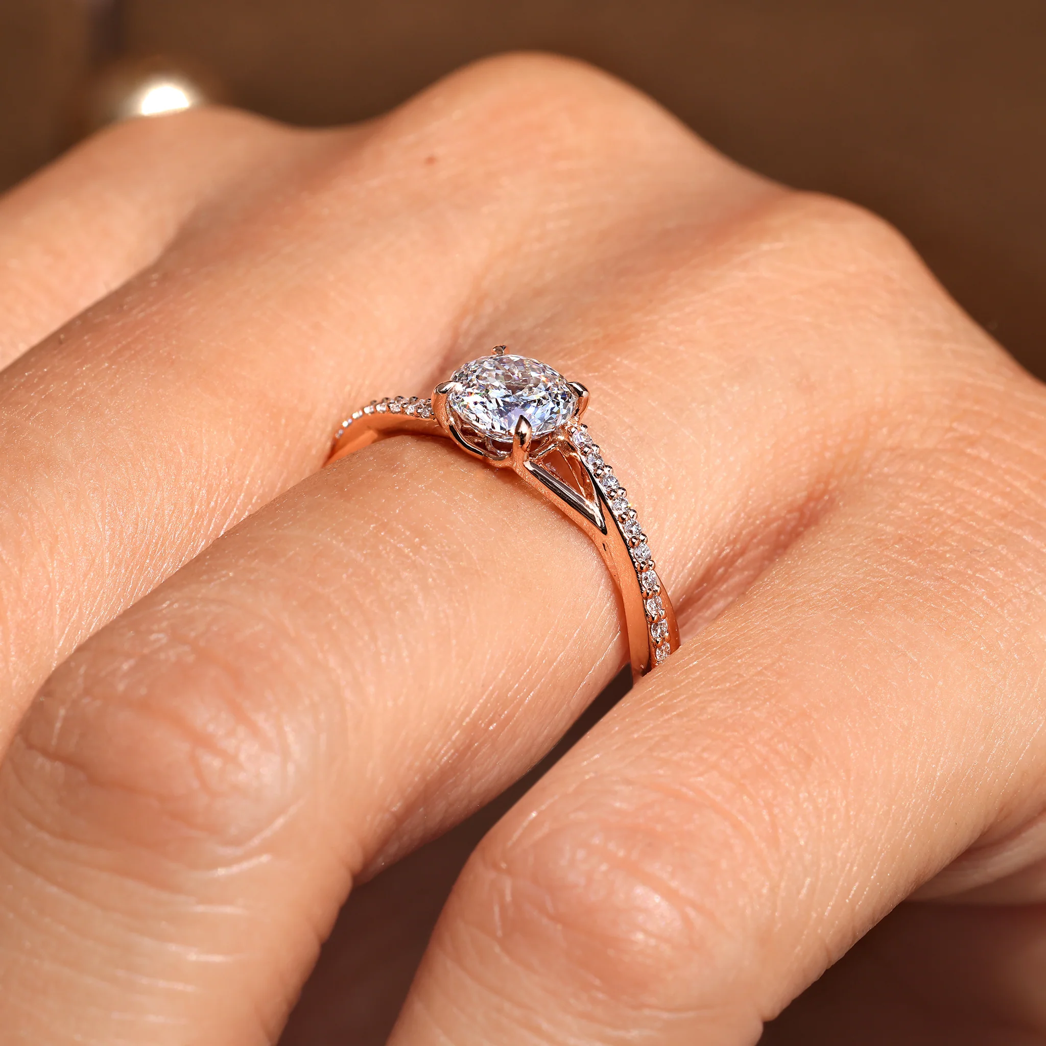 Portuguese Diamond Ring With Round Cut Pave Band - Image 3