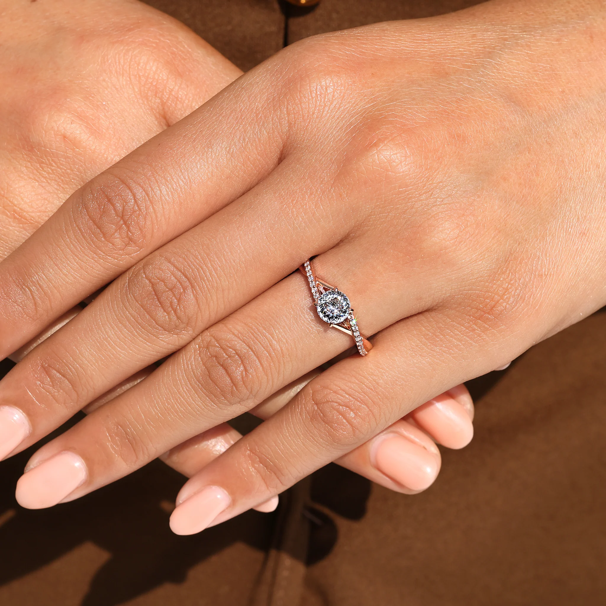 Portuguese Diamond Ring With Round Cut Pave Band - Image 8