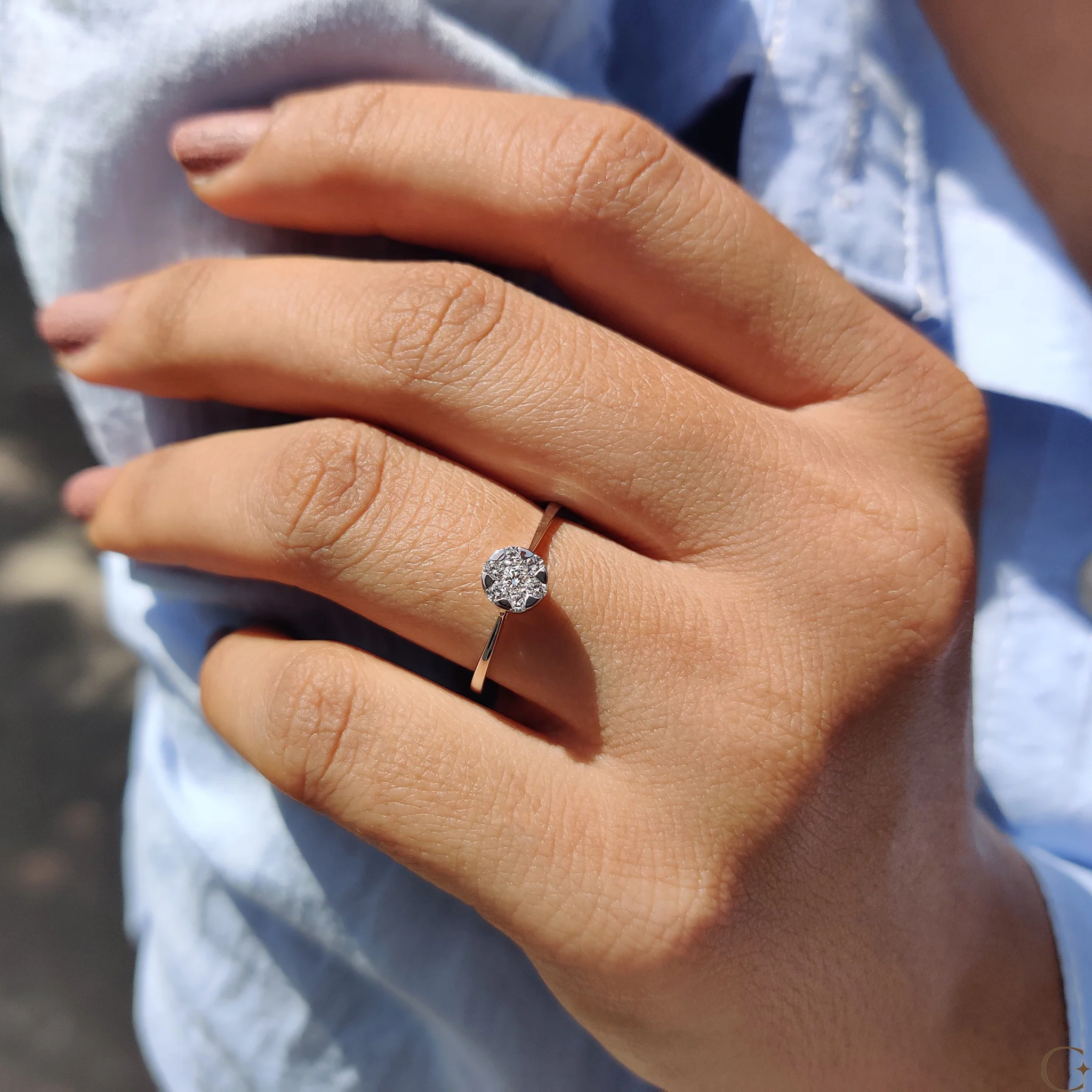 Round Cut Diamond Ring in Classic Tapered Shank - Image 7