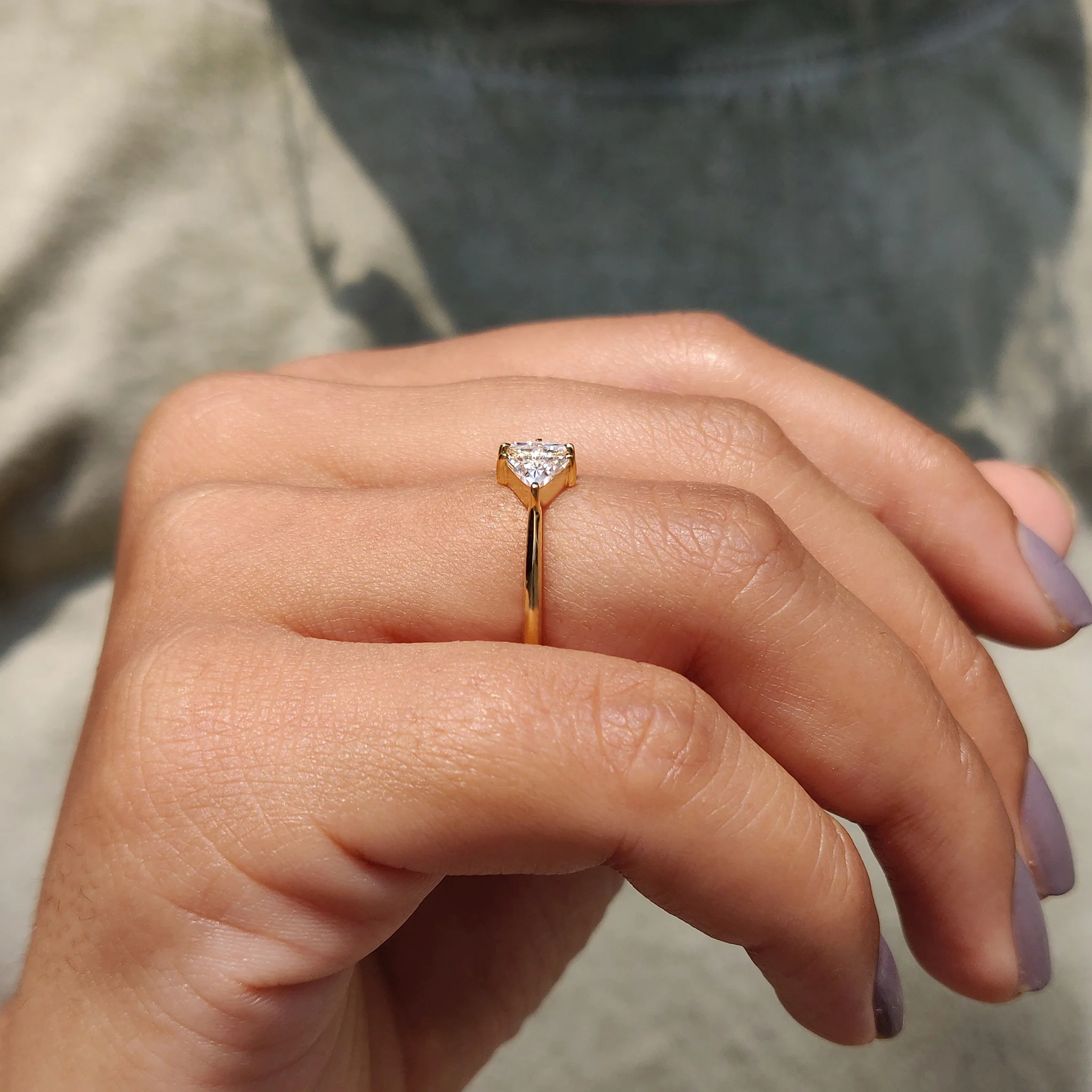 Triangle Cut Vintage Gold Ring - Image 3