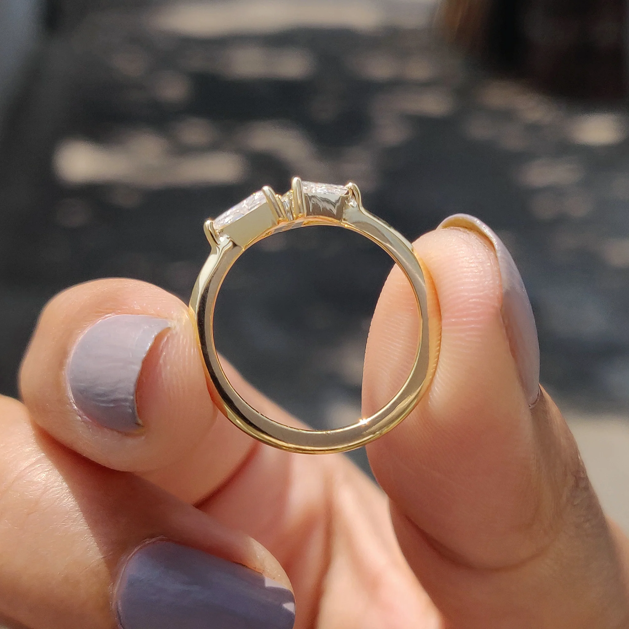 Triangle Cut Vintage Gold Ring - Image 7