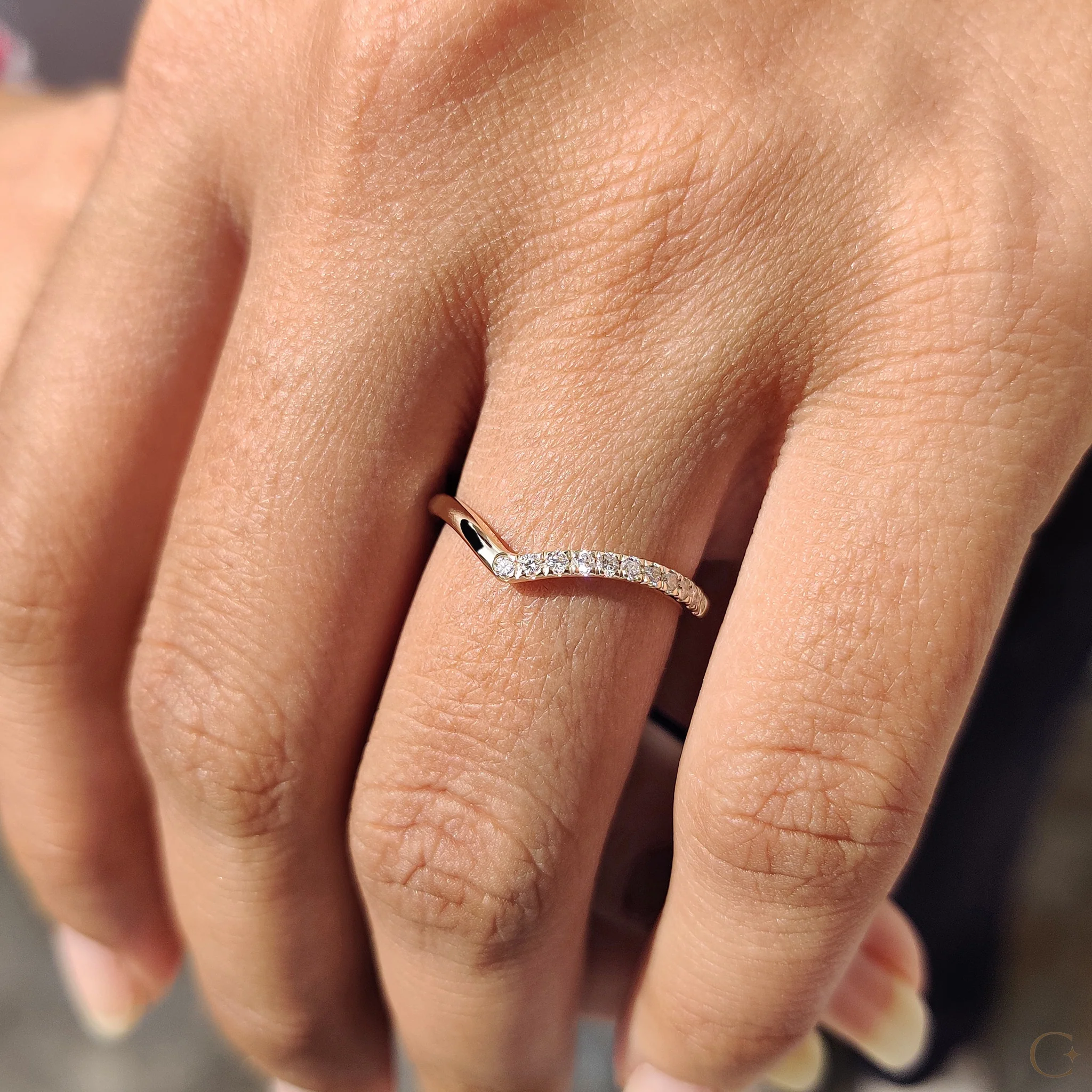 V Shaped Wedding Band with Classic Round Diamond - Image 6